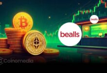 Customer using Flexa crypto wallet at Bealls store checkout