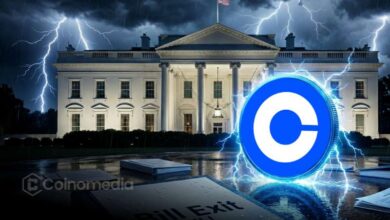 White House Advisor Slams Coinbase Over Bill Exit