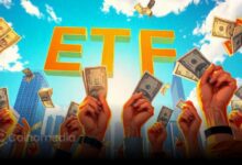 BTC ETF Flows Rise as Altcoin Funds Slip