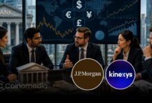 Graphic illustrating JPMorgan's Kinexys platform expanding to support eight global currencies for blockchain-based payments.