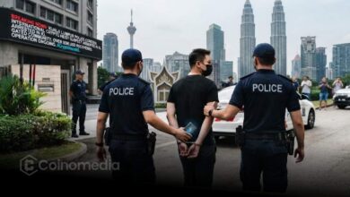 Illustration depicting the Singapore crypto heist case in which six Malaysian men were sentenced over a S$4.9 million armed robbery involving cryptocurrency, cash, and luxury items.